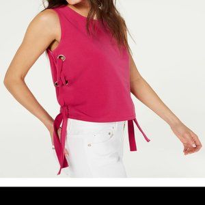 Grommet-side Sleeveless Jewel Neck